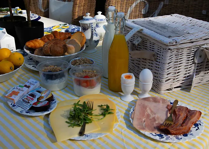 Schaufeli Bed & Breakfast 4*